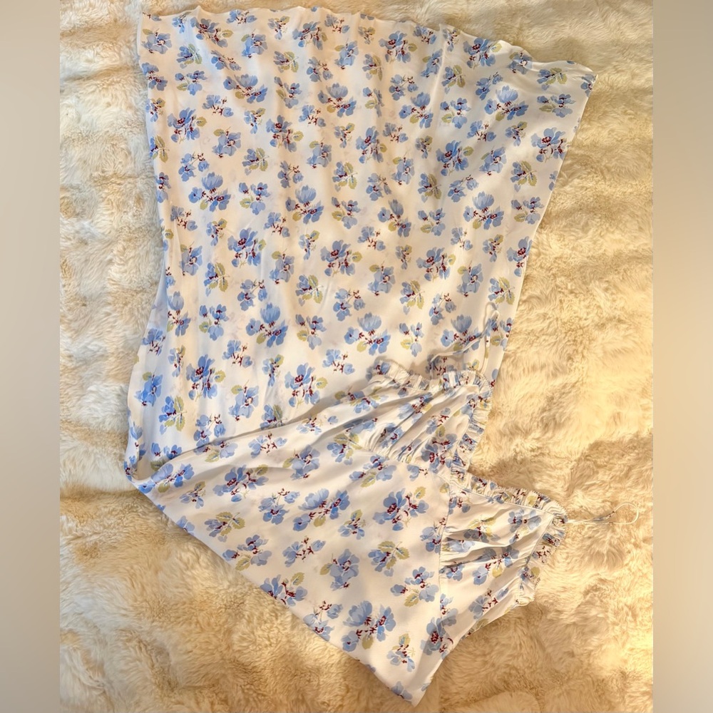 DOEN SANDIA DRESS IN BLEU FROLICKING FLORAL, brand new, never worn, No flaws. - Picture 9 of 10